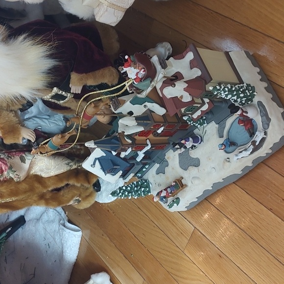 Santa Sleigh Village Decor - Picture 7 of 8